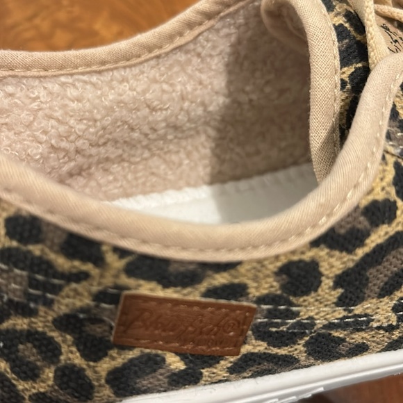 Blowfish Cheetah Sneakers - Picture 12 of 13